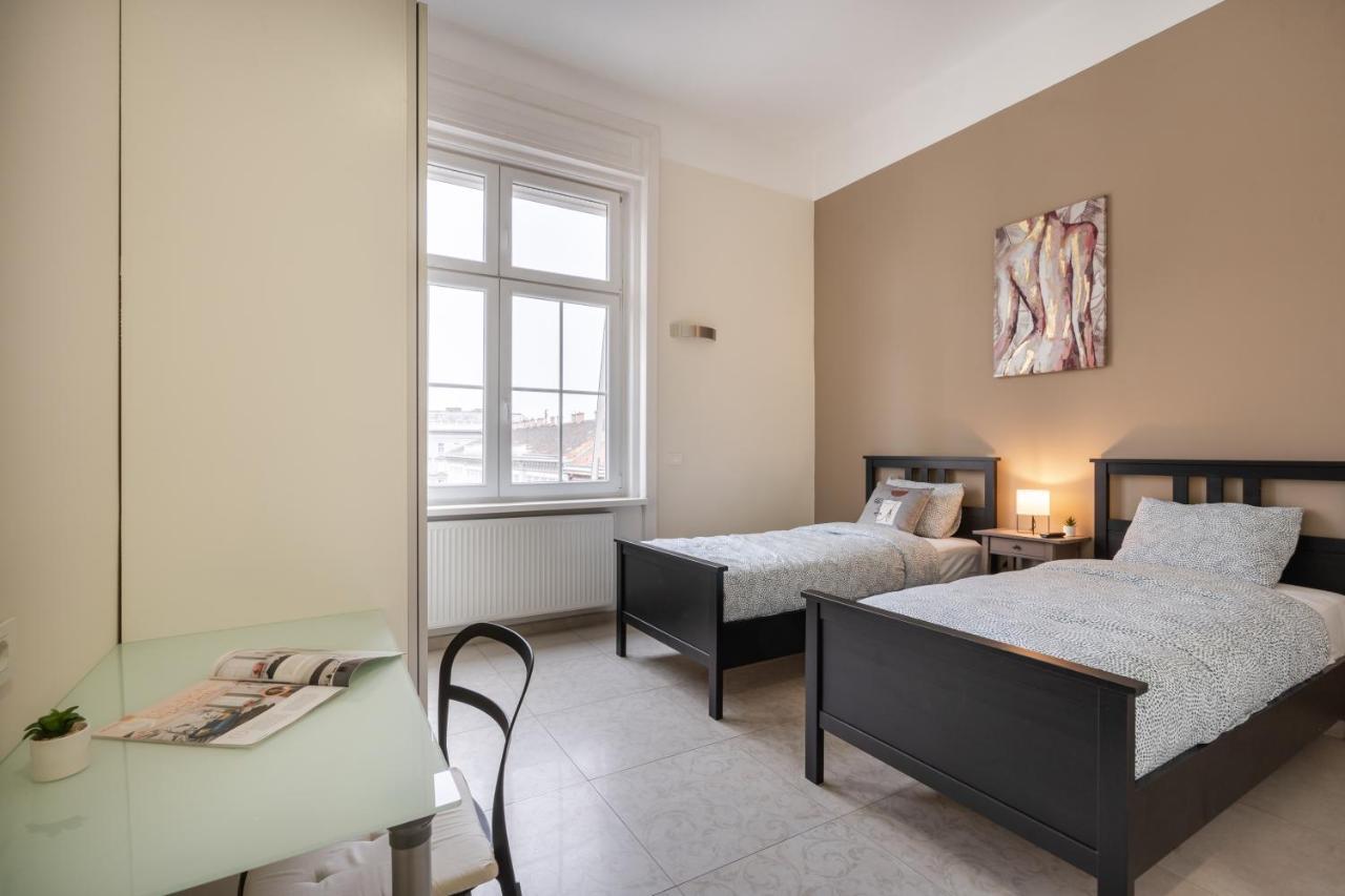 Basilika Monnalisa Luxury 3 Bedrooms Apartment With Amazing View Need Reservation X Free Parking Budapest Extérieur photo