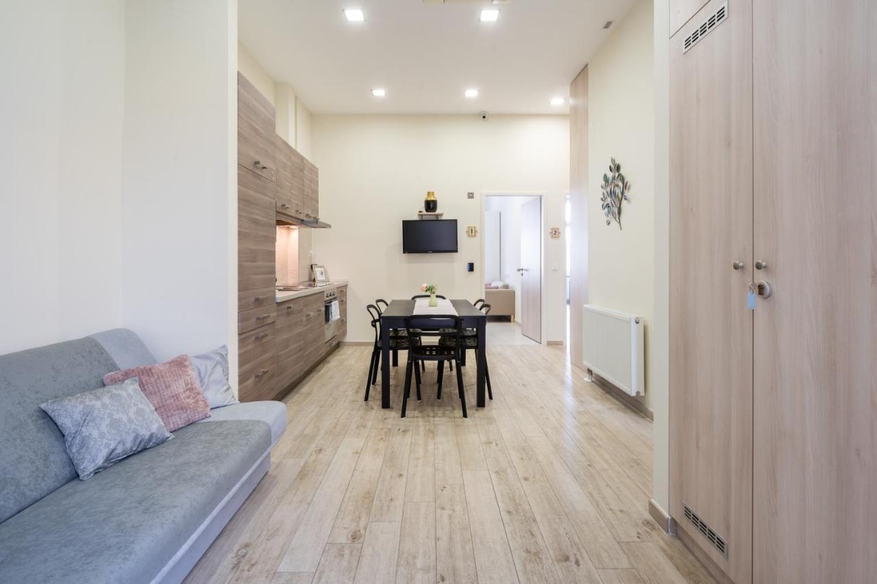 Basilika Monnalisa Luxury 3 Bedrooms Apartment With Amazing View Need Reservation X Free Parking Budapest Extérieur photo