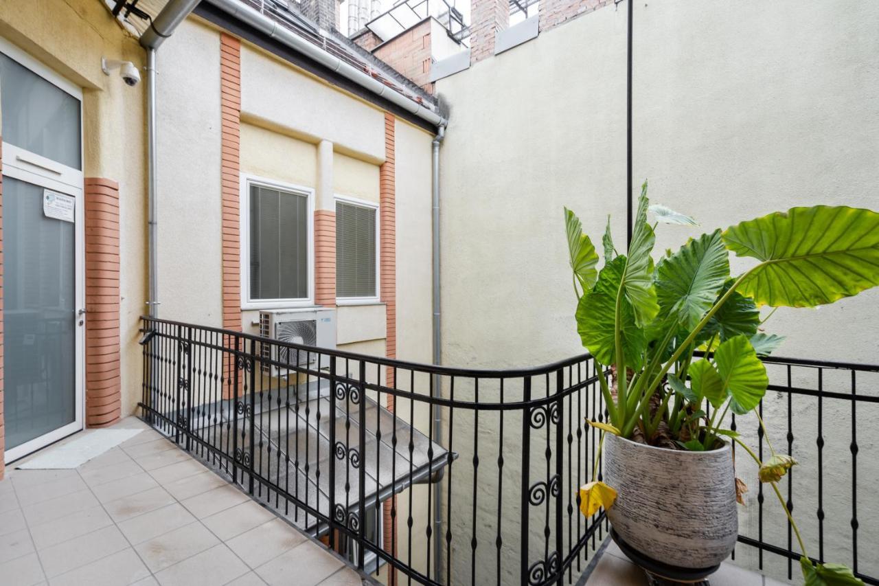 Basilika Monnalisa Luxury 3 Bedrooms Apartment With Amazing View Need Reservation X Free Parking Budapest Extérieur photo