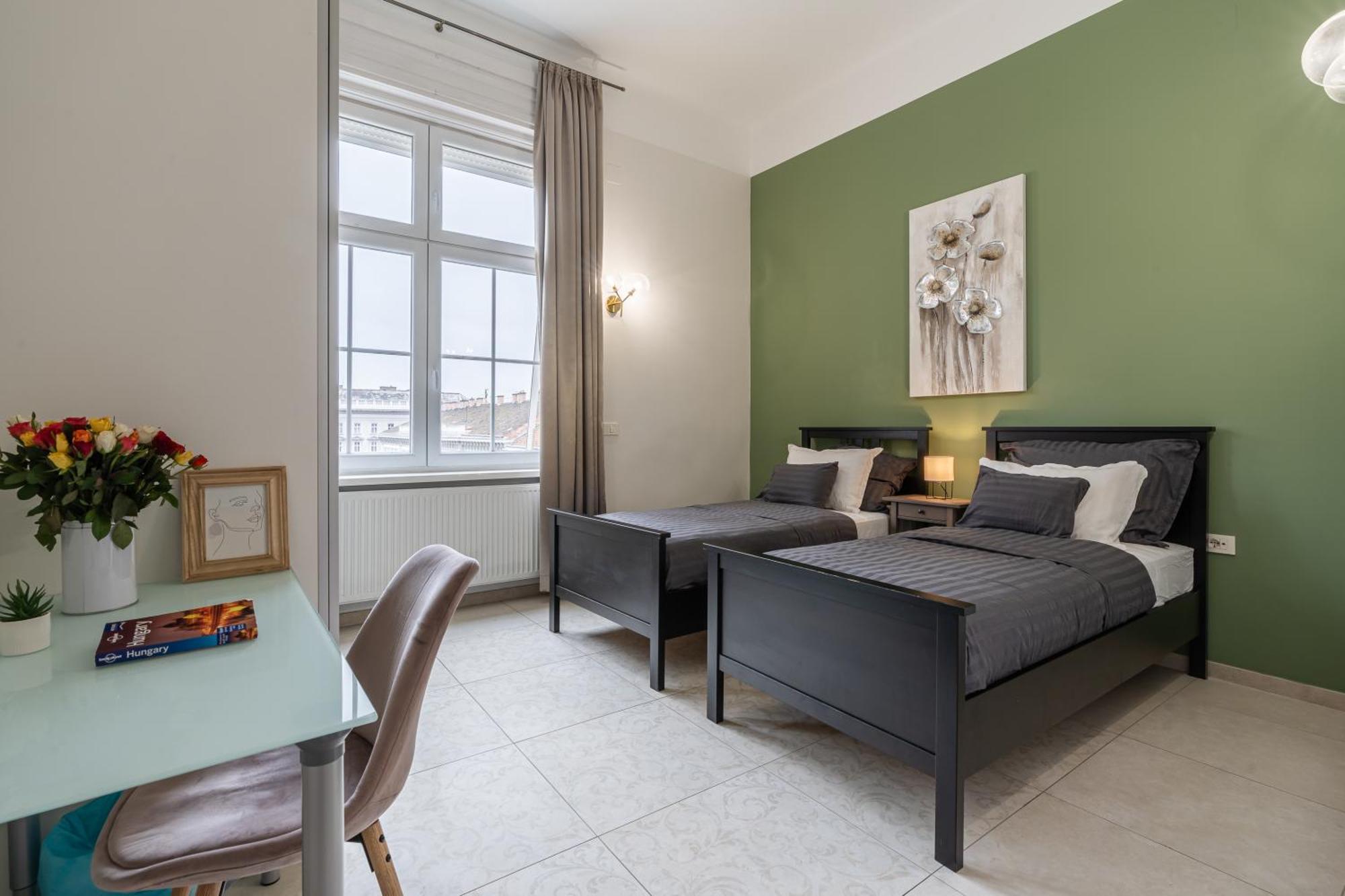 Basilika Monnalisa Luxury 3 Bedrooms Apartment With Amazing View Need Reservation X Free Parking Budapest Extérieur photo